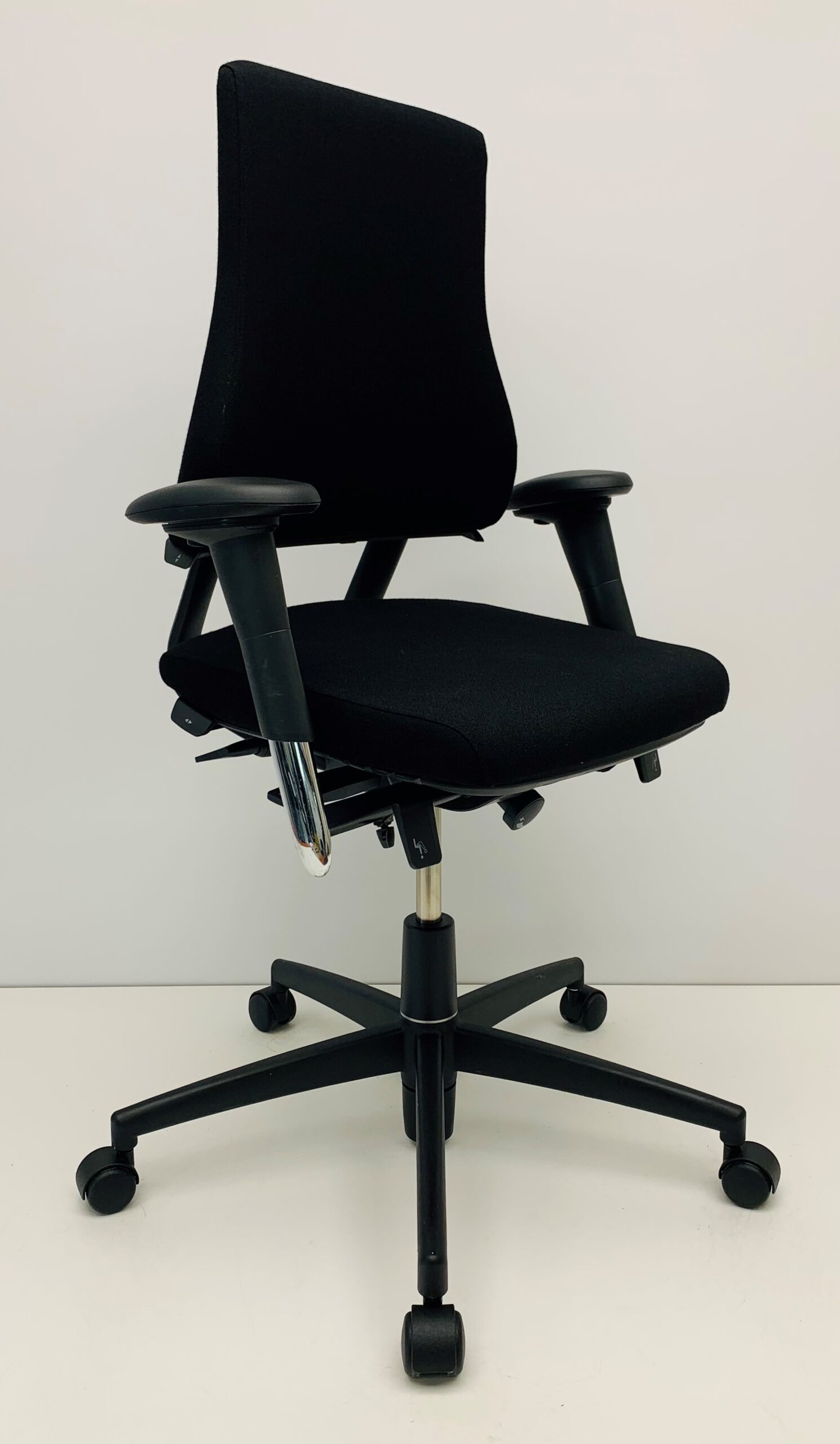 Bureaustoel BMA Axia Pro 2.2 extra hoge rug zwart
