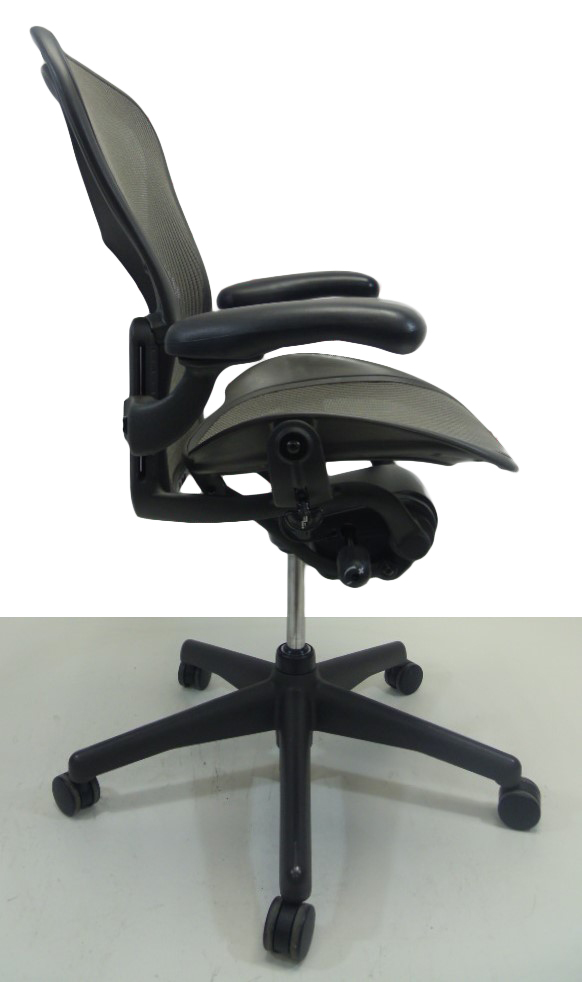 Bureaustoel Herman Miller Aeron B antraciet bruin