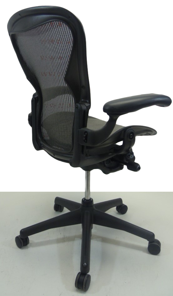 Bureaustoel Herman Miller Aeron B antraciet bruin