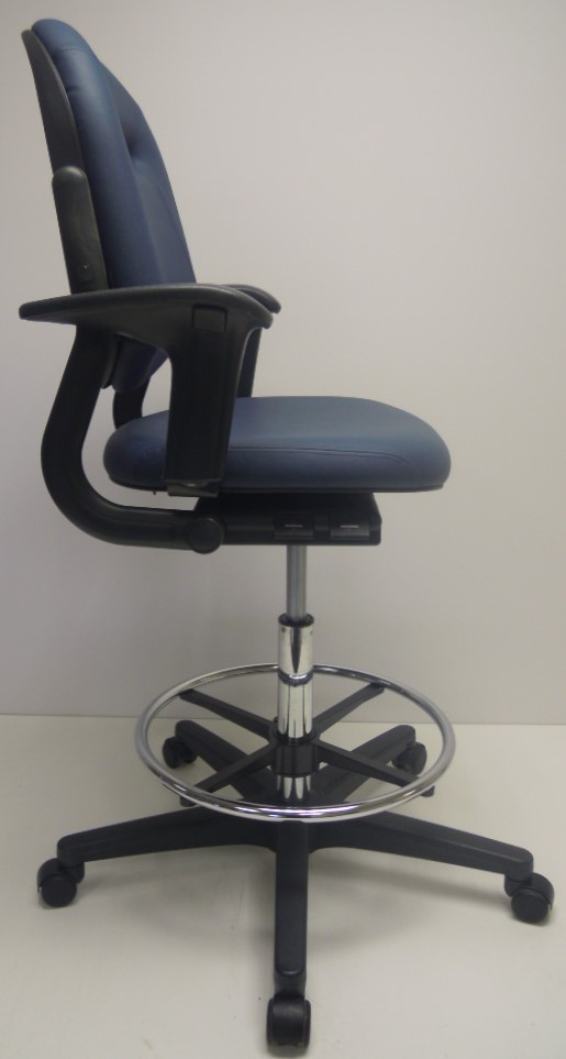 Kassastoel, loketstoel, bootstoel Ahrend 220 blauw leer