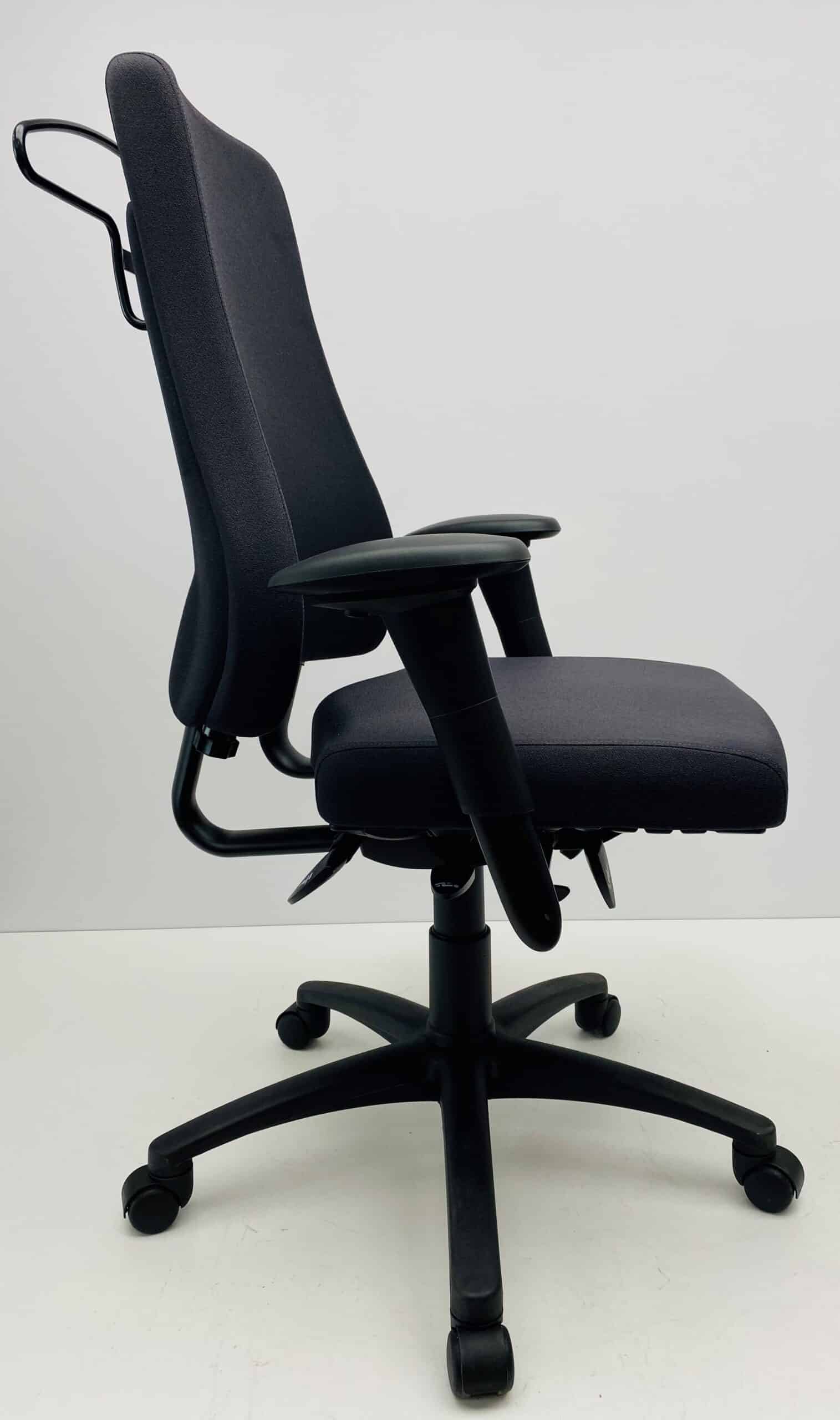 Bureaustoel BMA Axia Pro antraciet met kledinghanger