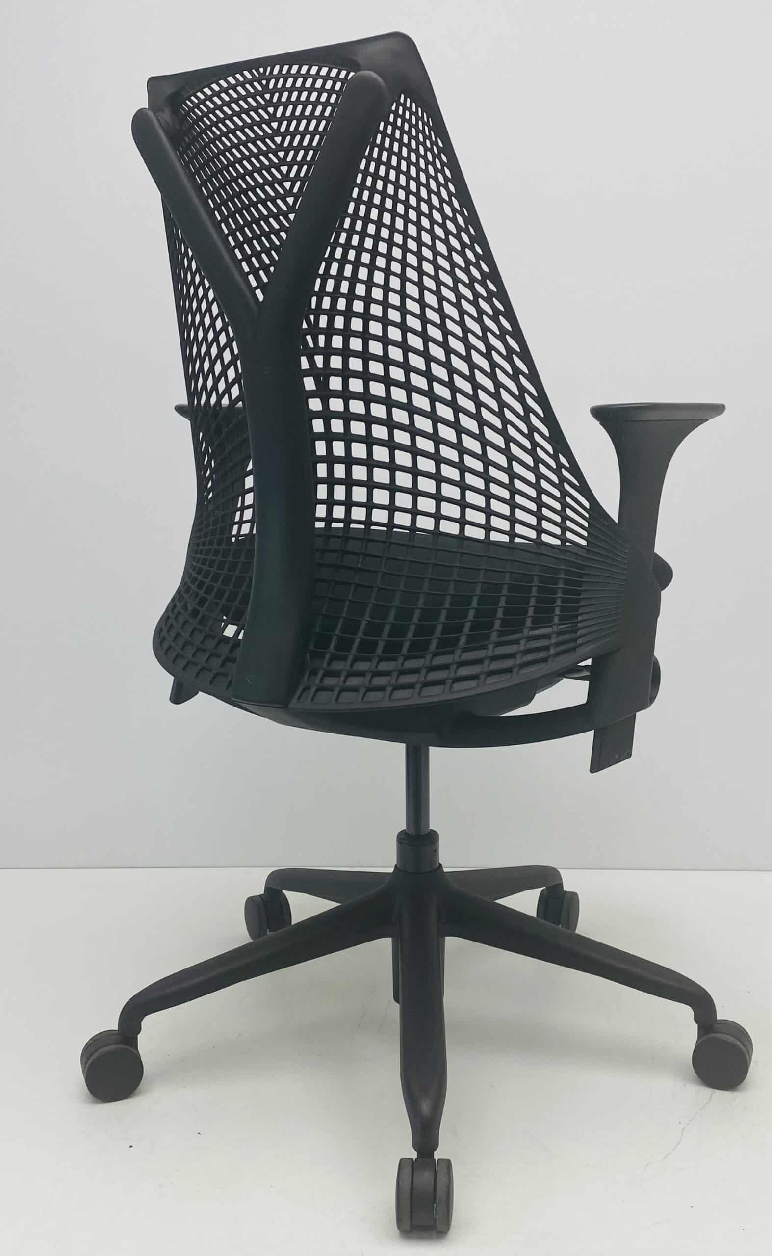 Bureaustoel Herman Miller Sayl zwart nieuwe stof
