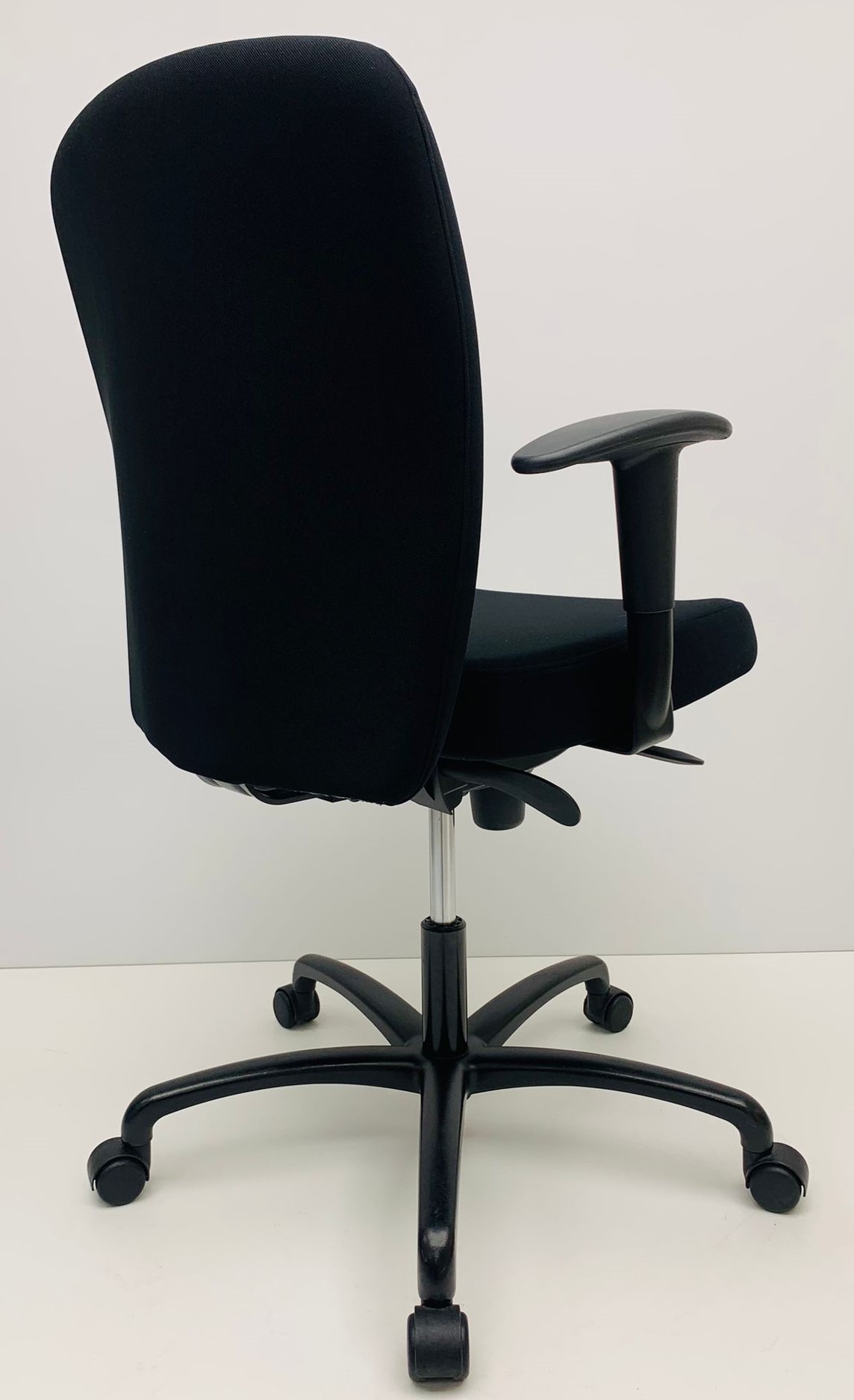 Beta zwart nieuwe stof