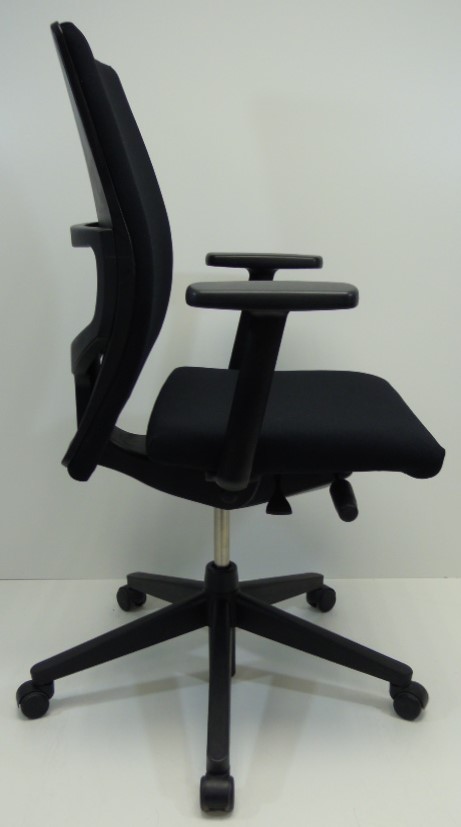 Bureaustoel Comforto 39 zwart nieuwe stof