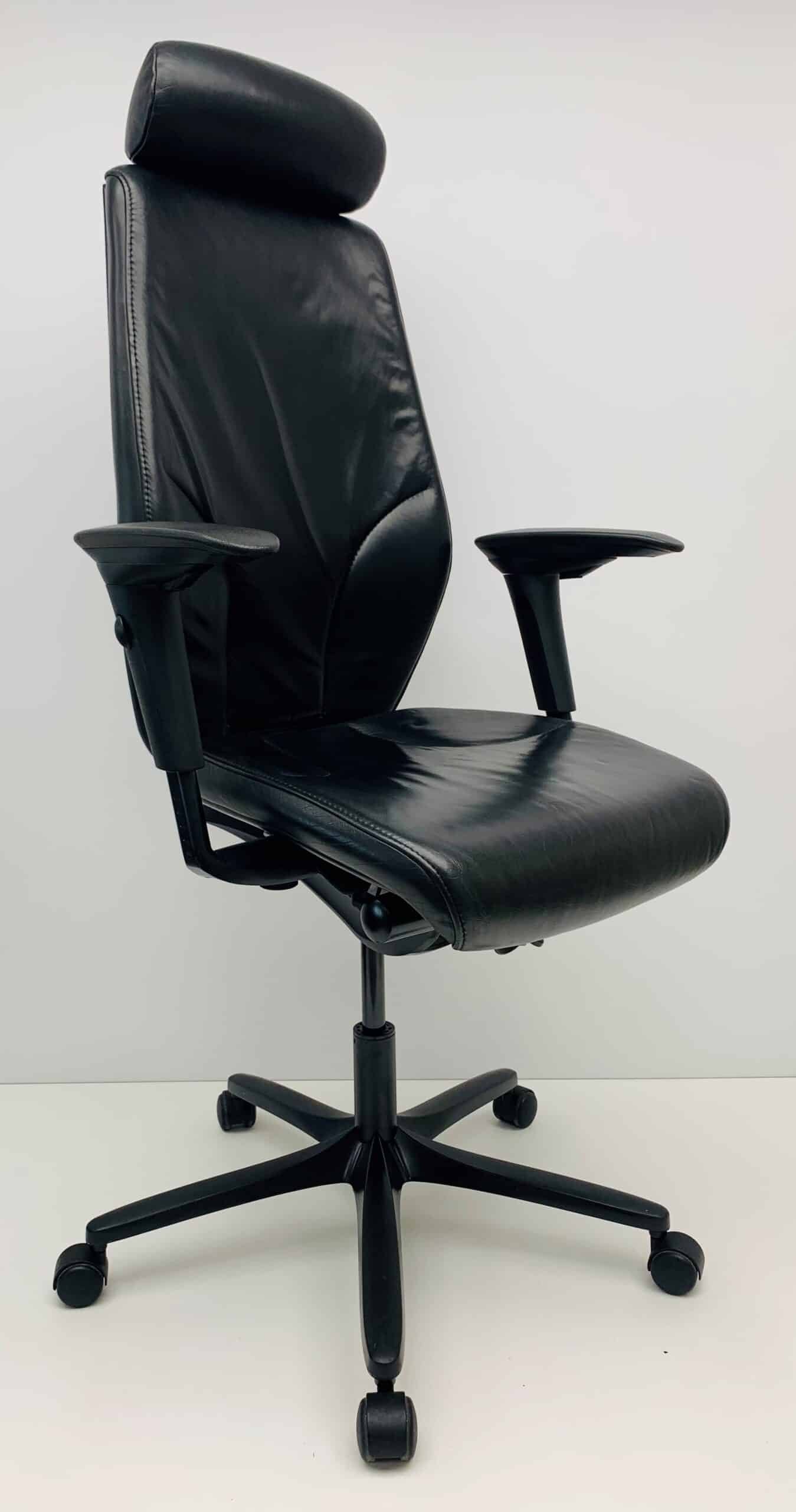 Bureaustoel Giroflex 64 leder met hoofdsteun