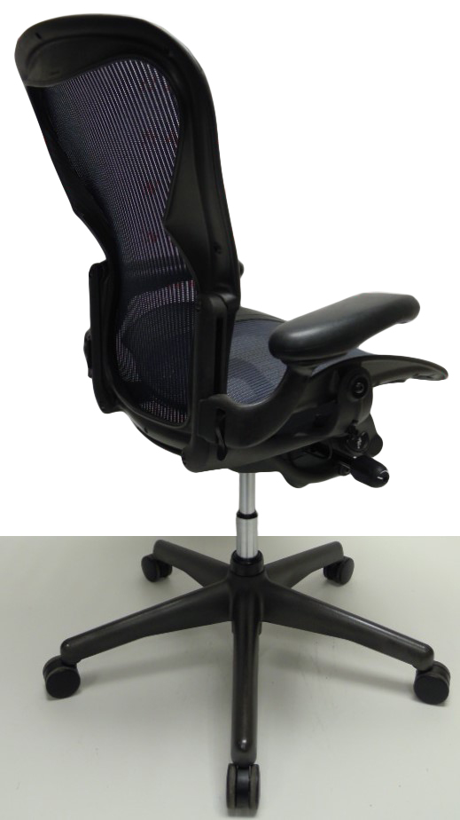 Bureaustoel Herman Miller Aeron B antraciet/blauw