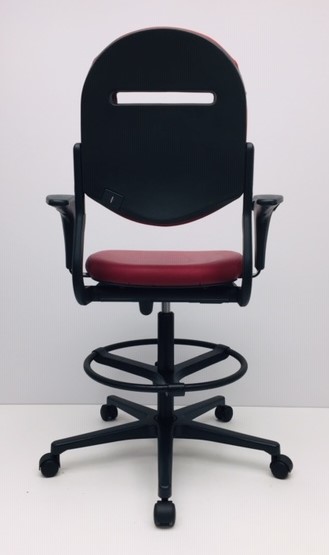 Kassastoel Ahrend 220 rood