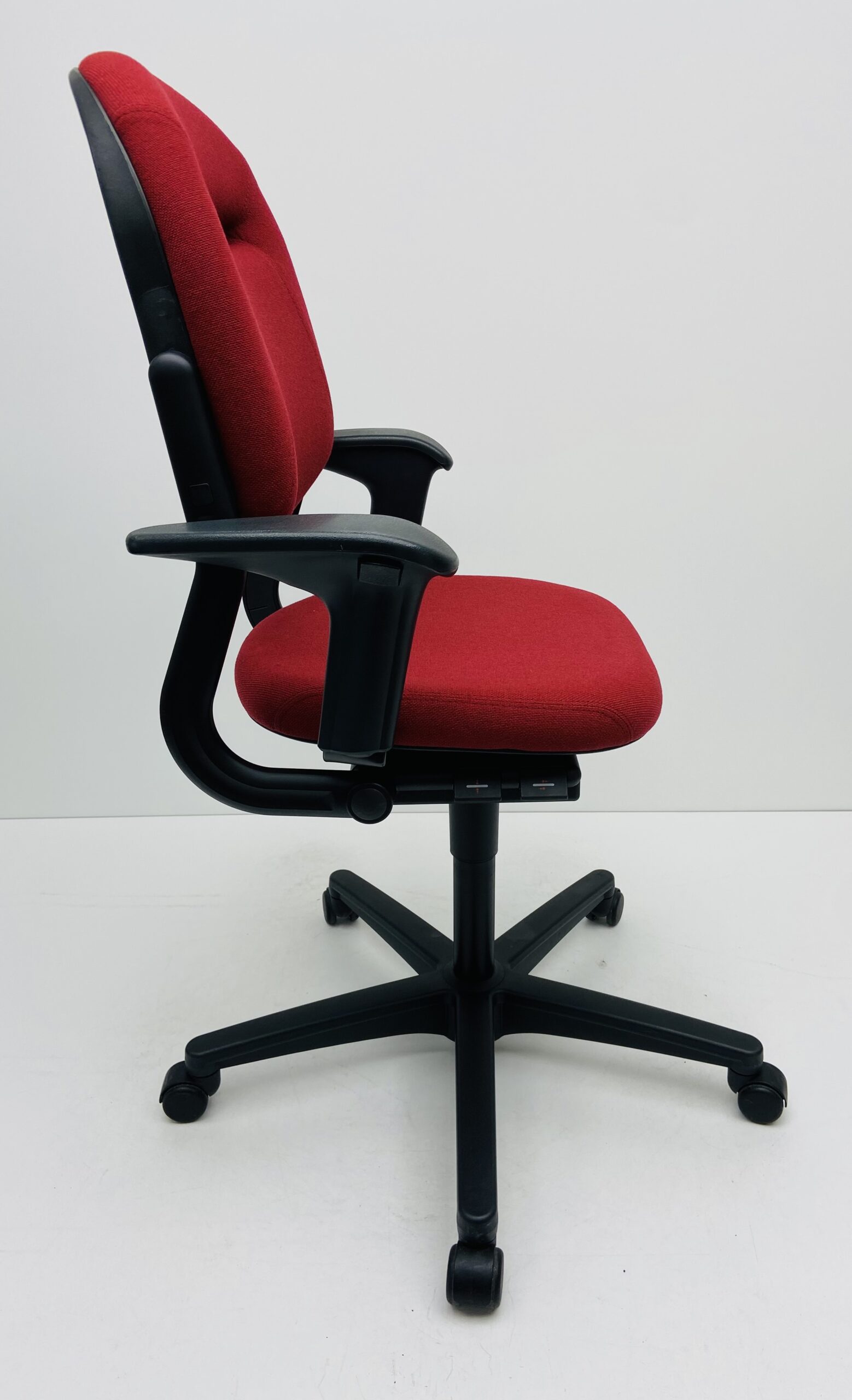 Bureaustoel Ahrend 220 rood