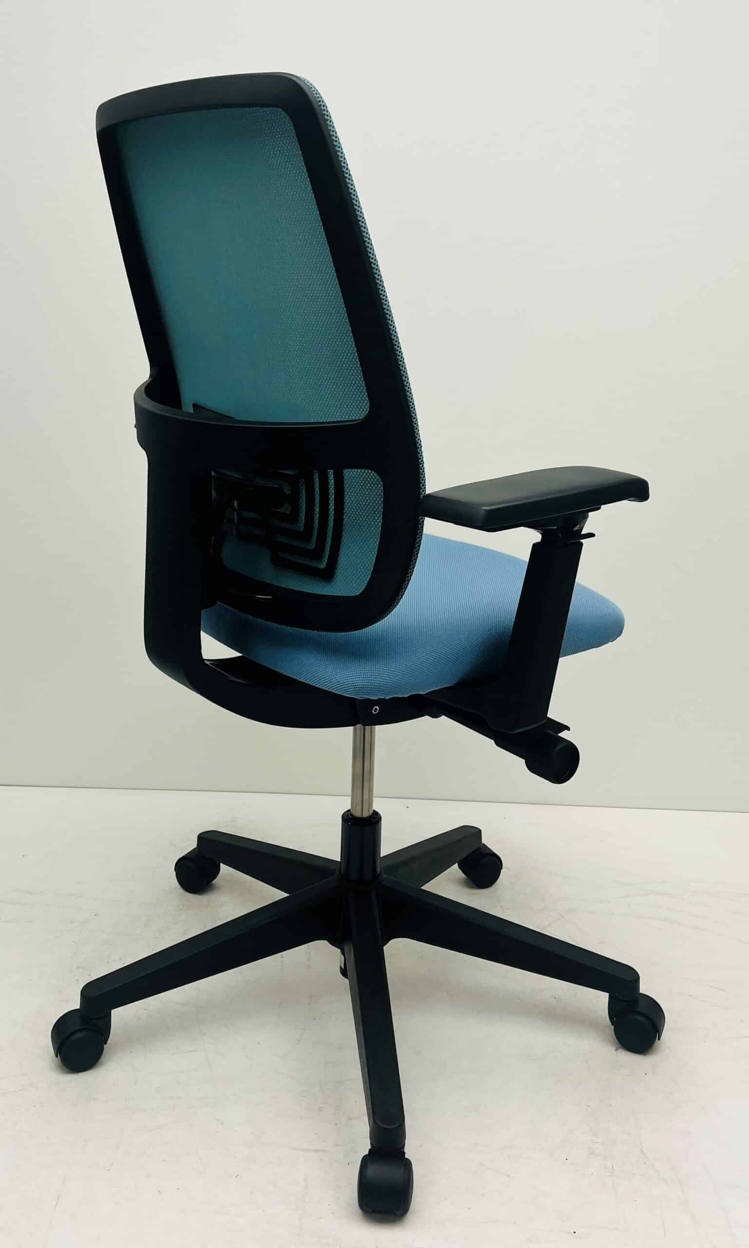 Bureaustoel Comforto 29 lichtblauw