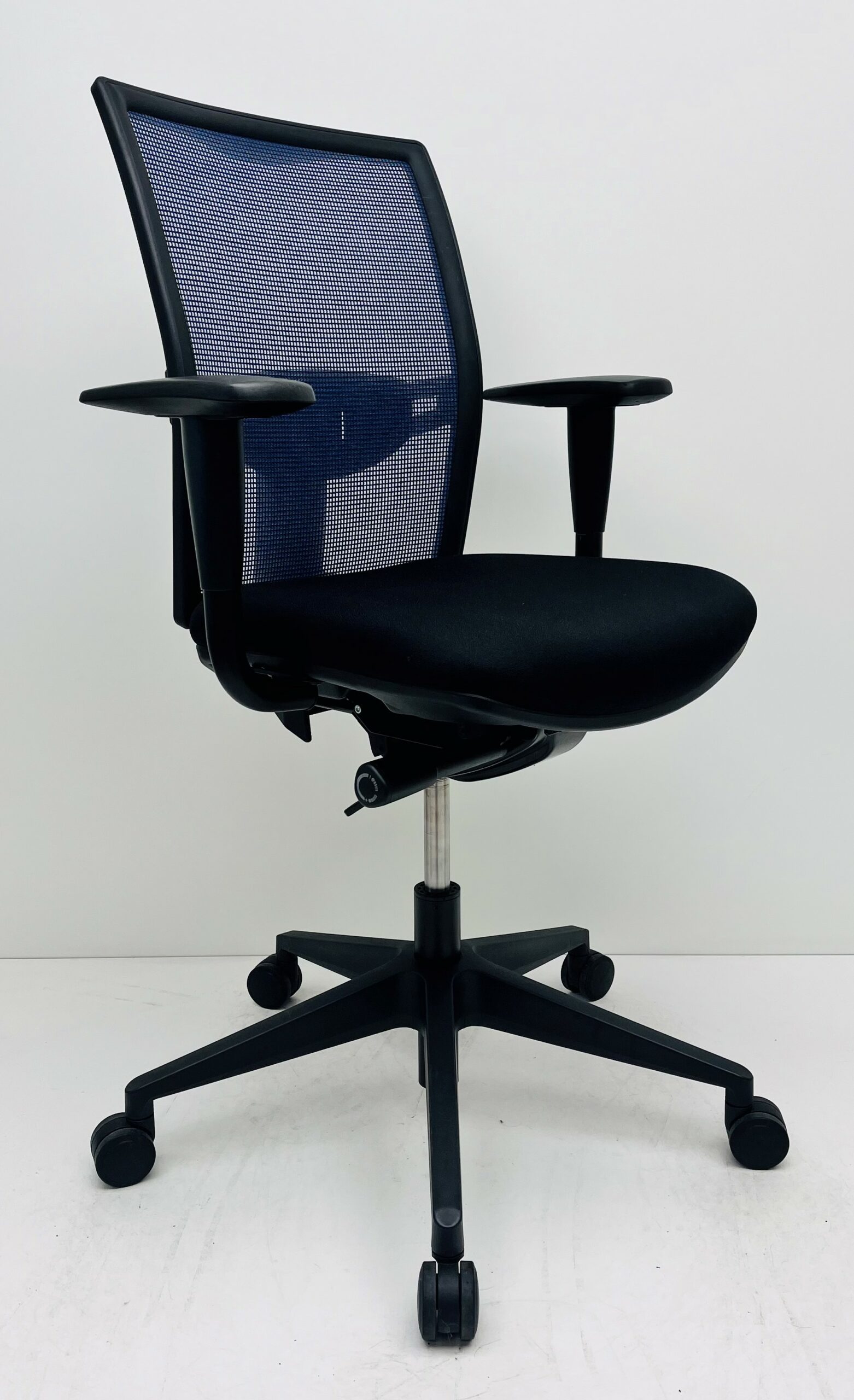 Bureaustoel Jetchair 13 zwart netrug Blauw