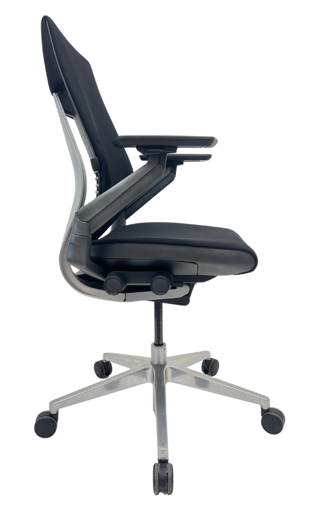 Refurbished Bureaustoel Steelcase Gesture nieuwe stof